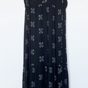 Universal Thread Black Floral Maxi Dress